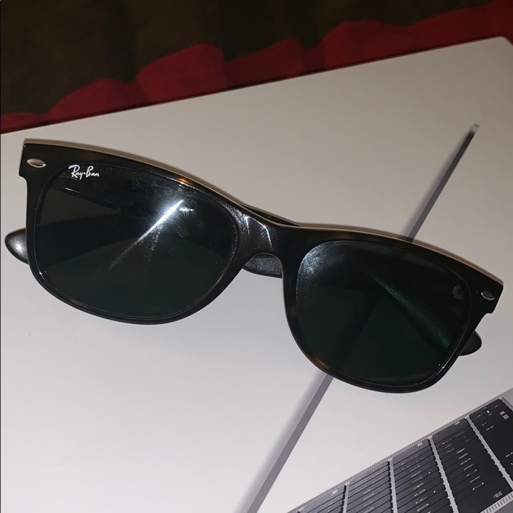 Ray bans